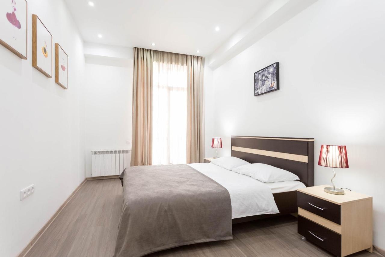 Apartment In The City Center Lll Τυφλίδα Εξωτερικό φωτογραφία